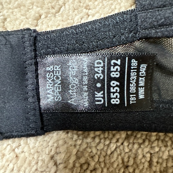 New Marks and Spencer Bra 34D Black Floral - Picture 8 of 10